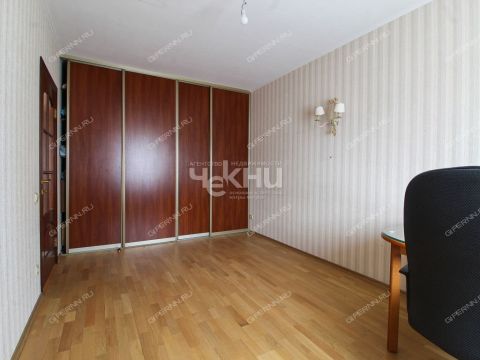 4-komnatnaya-ul-belinskogo-d-62 фото