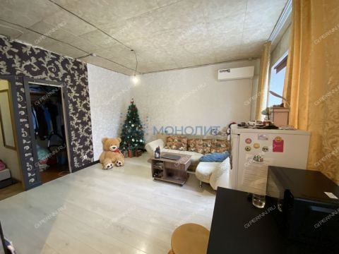 1-komnatnaya-ul-geroya-sovetskogo-soyuza-poyushheva-d-25 фото