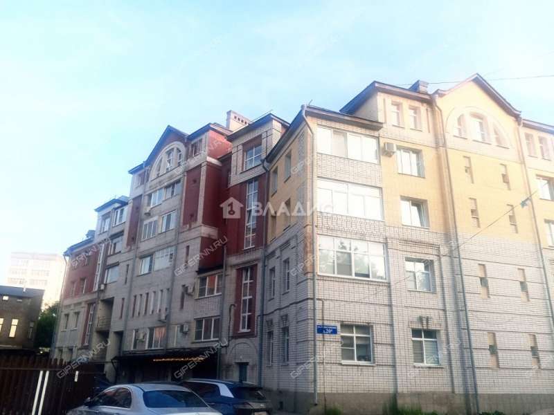 трёхкомнатная квартира на Алексеевской улице дом 20Б