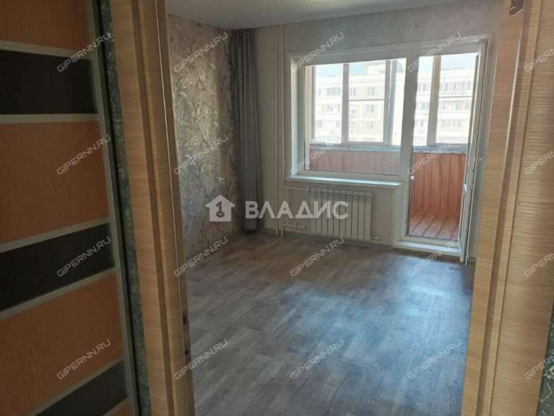 трёхкомнатная квартира на проспекте Ильича дом 42А