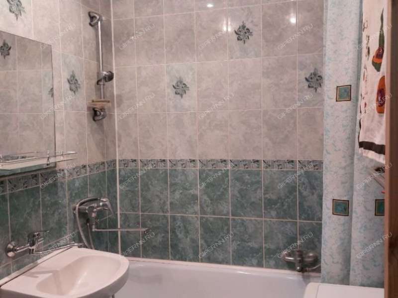 трёхкомнатная квартира на улице Васильева дом 8