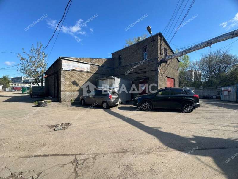 здание под офис, торговую площадь на улице Маршала Воронова