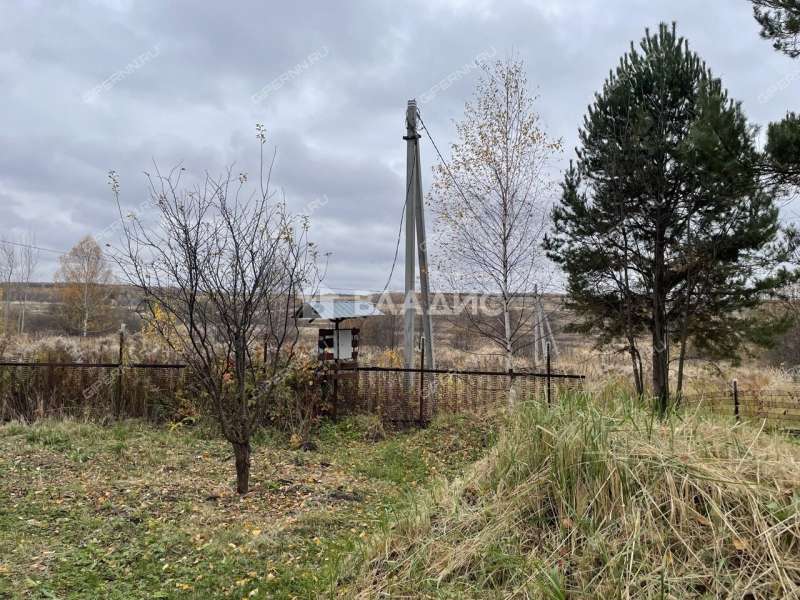 дом на  село Выездное