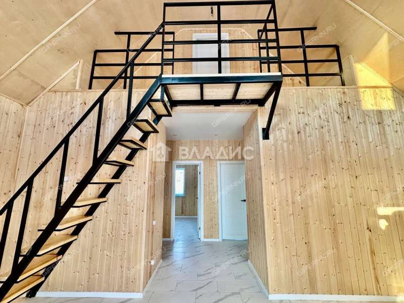 дом на улице Урожайная деревня Шумилово