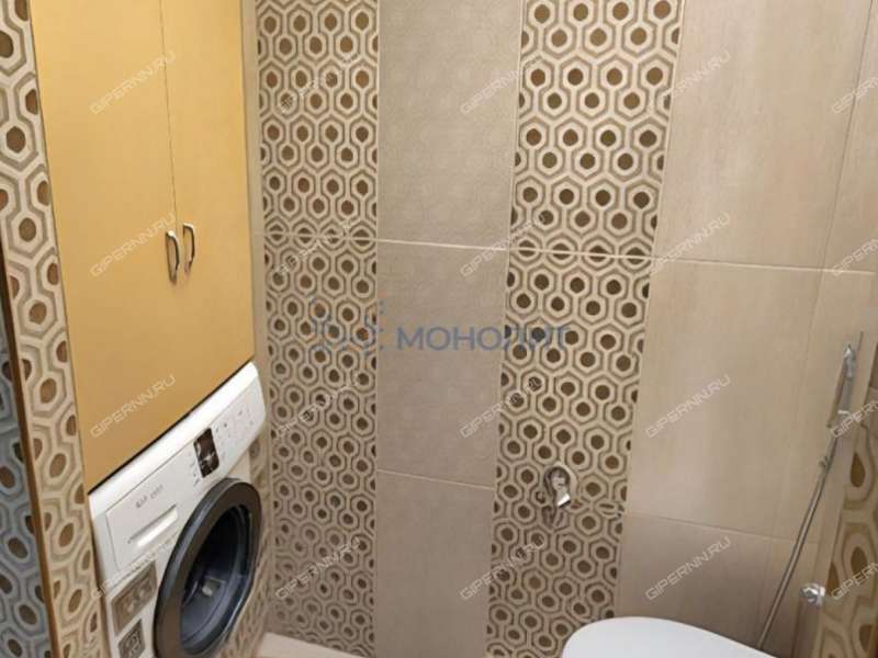 четырёхкомнатная квартира на улице Воровского дом 13