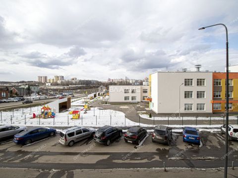 2-komnatnaya-ul-romantikov-d-1 фото