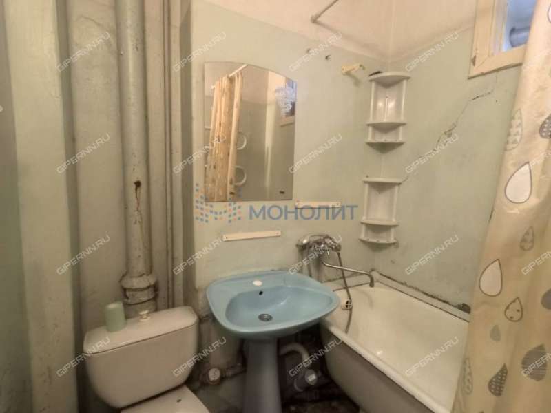 однокомнатная квартира на улице Героя Советского Союза Поющева дом 27