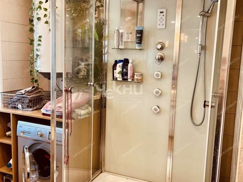 четырёхкомнатная квартира на Пролетарской улице дом 14а