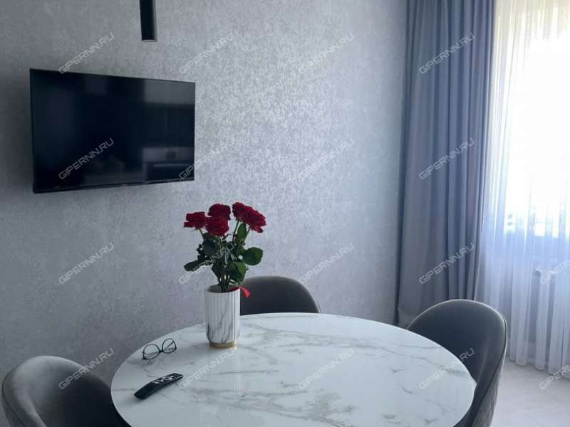 двухкомнатная квартира на Парковой улице дом 12, к2 город Кстово