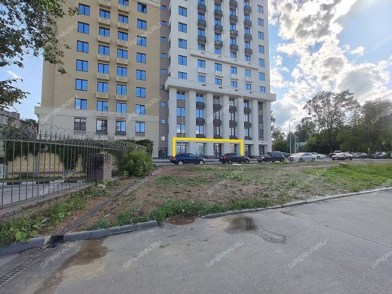 помещение под торговую площадь на Большей Печёрской улице