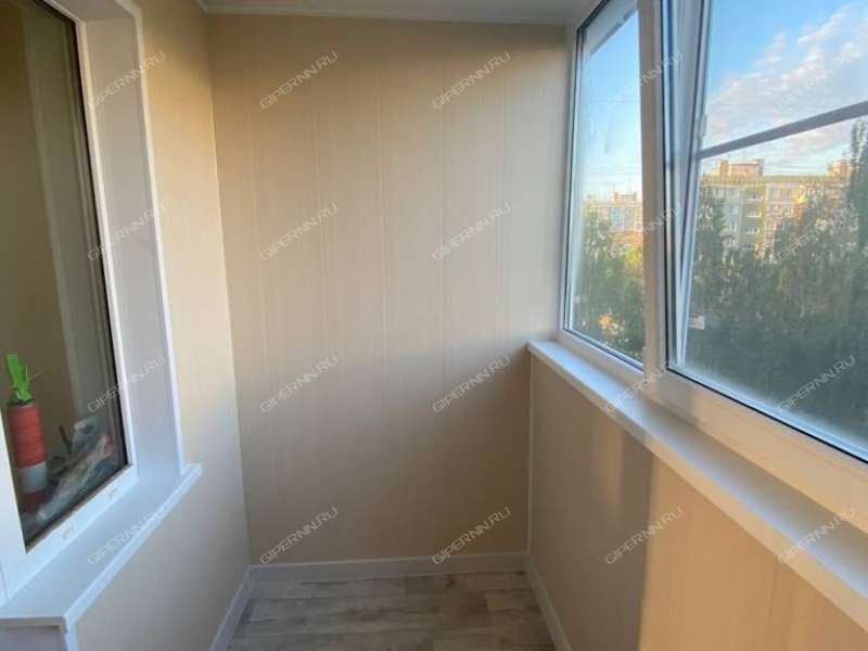 трёхкомнатная квартира на улице Челюскинцев дом 22