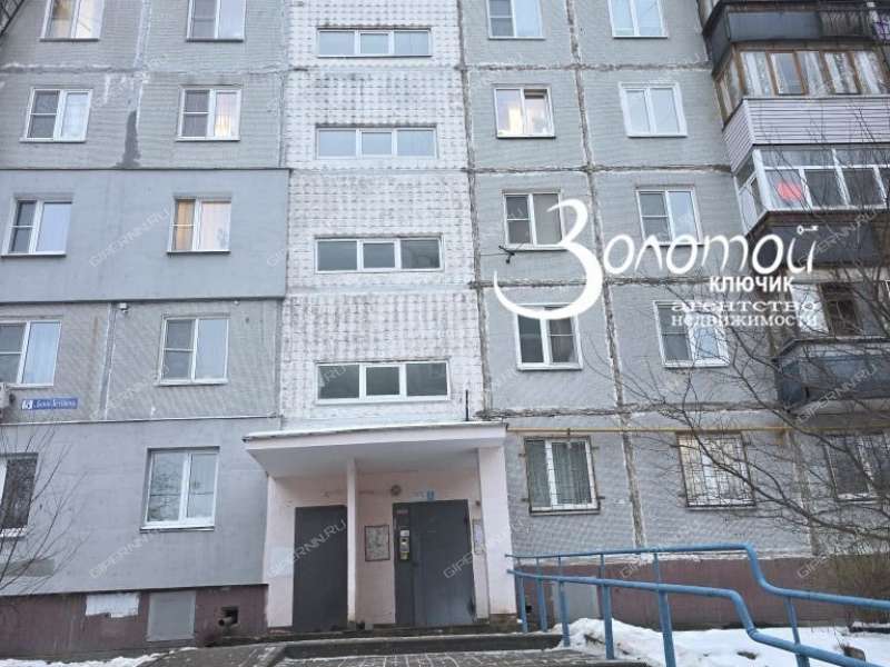 трёхкомнатная квартира на улице Бонч-Бруевича дом 5