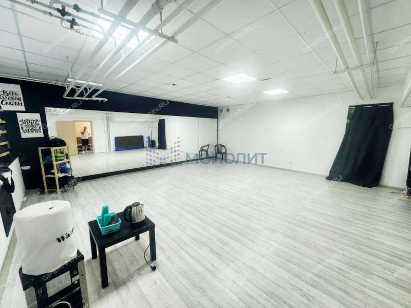 помещение под помещение свободного назначения на Полтавской улице