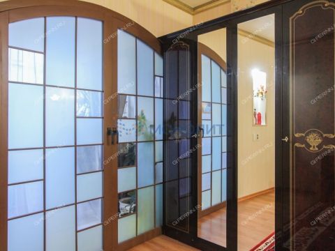 3-komnatnaya-ul-nevzorovyh-d-85 фото