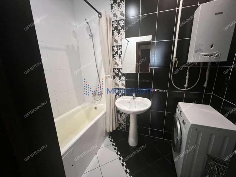 трёхкомнатная квартира на улице Бекетова дом 5