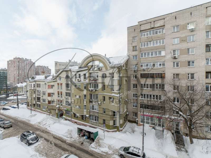 пятикомнатная квартира на улице Воровского дом 24