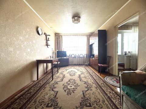 3-komnatnaya-ul-strokina-d-3a фото