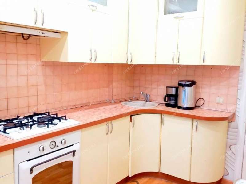 трёхкомнатная квартира на улице Энгельса дом 80 город Балахна