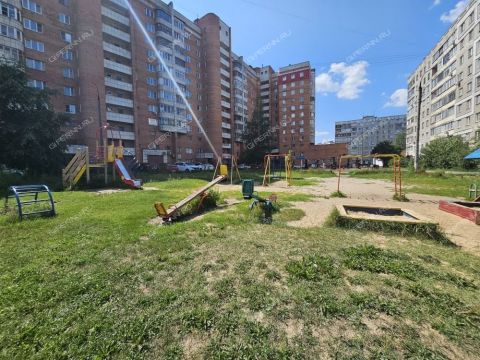 3-komnatnaya-ul-plotnikova-d-3 фото