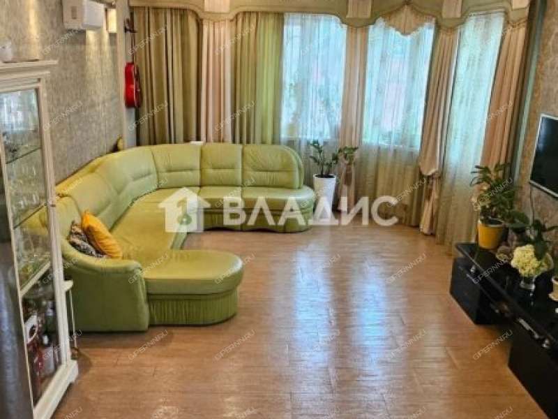 трёхкомнатная квартира на улице Тимирязева дом 7 к4