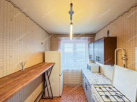 2-komnatnaya-ul-geroev-kosmosa-d-46 фото