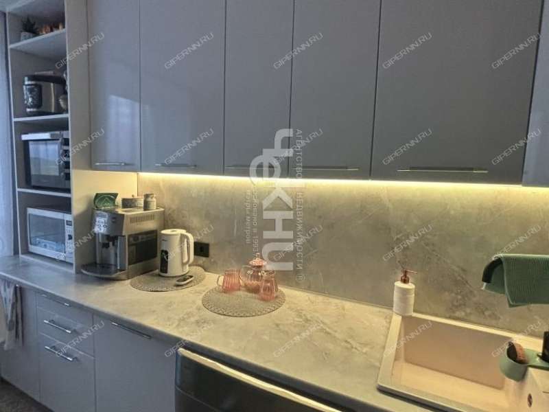 двухкомнатная квартира на улице Веденяпина дом 15