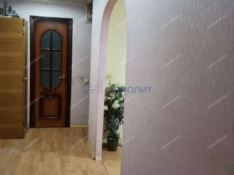 двухкомнатная квартира на улице Октябрьской Революции дом 42