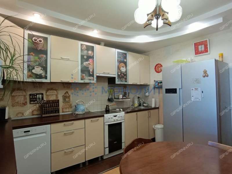 трёхкомнатная квартира на улице Родионова дом 165 к3