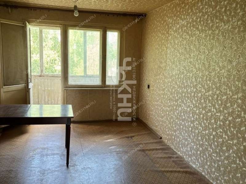 трёхкомнатная квартира на улице Маршала Жукова дом 25