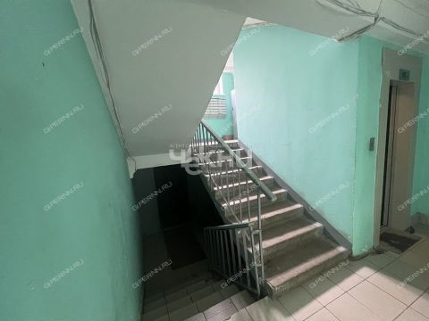 3-komnatnaya-ul-efremova-d-17 фото