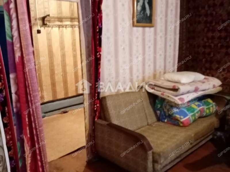 дом на улице Максима Горького сельский посёлок Фанерное