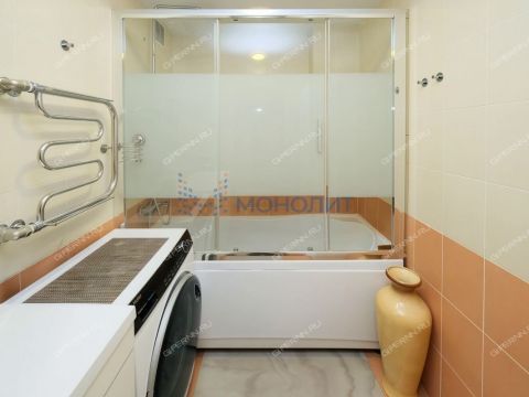 3-komnatnaya-ul-osharskaya-d-98 фото