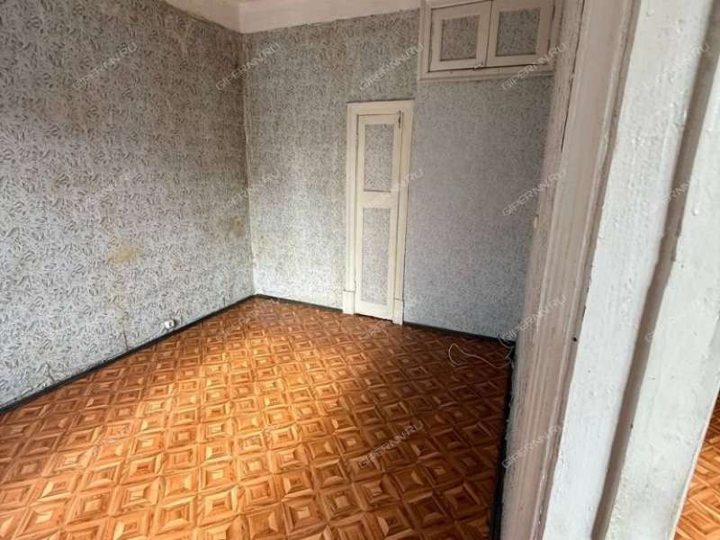 трёхкомнатная квартира на улице Июльских Дней дом 21/96