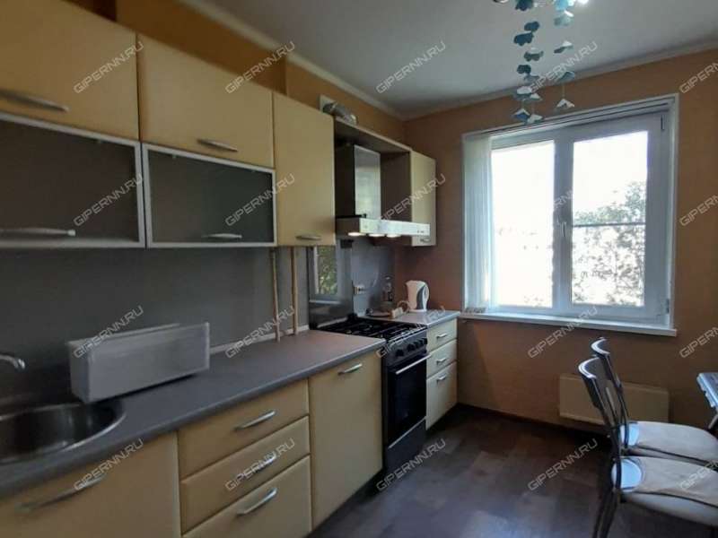 двухкомнатная квартира на улице Верхнепечёрская дом 12 к1