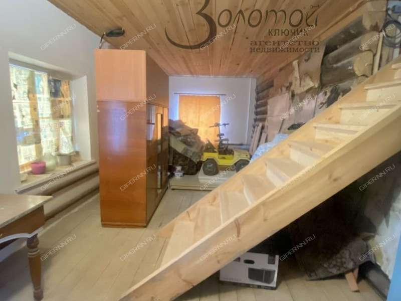 дом на Рождественская село Рождествено