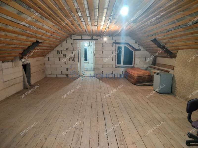 дом на улице Гулаева Возрождение тер