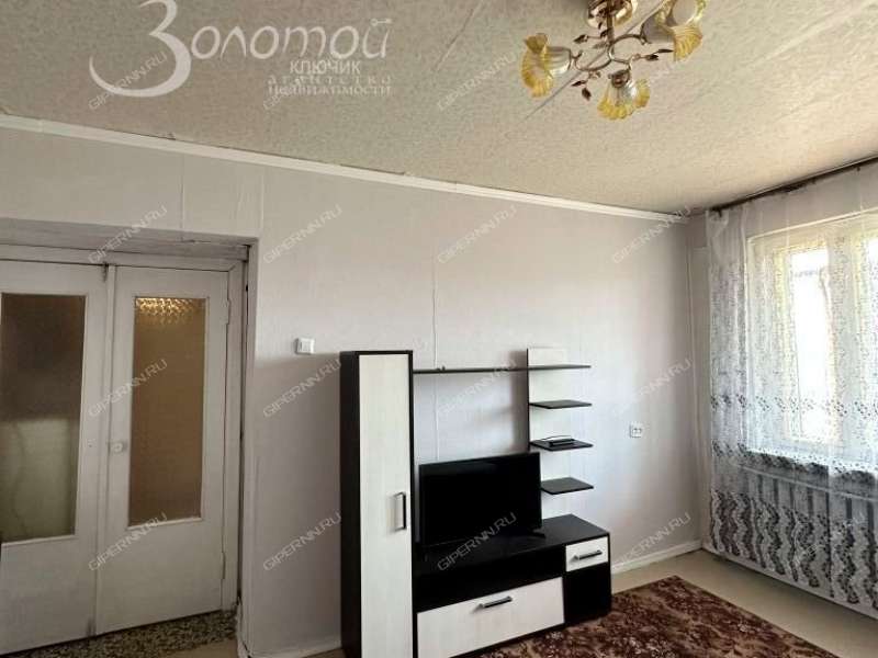 двухкомнатная квартира на улице Пермякова дом 10