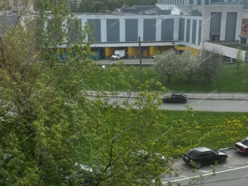 трёхкомнатная квартира на улице Адмирала Васюнина дом 8