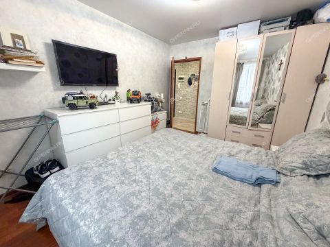 3-komnatnaya-ul-pyatigorskaya-d-14 фото