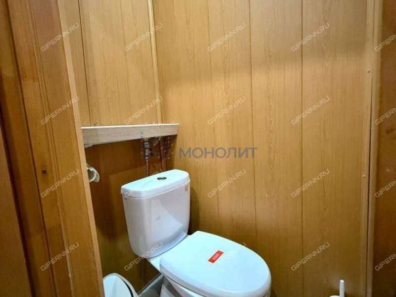 однокомнатная квартира на Горловской улице дом 8/7