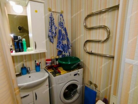 2-komnatnaya-ul-strazh-revolyucii-d-4 фото