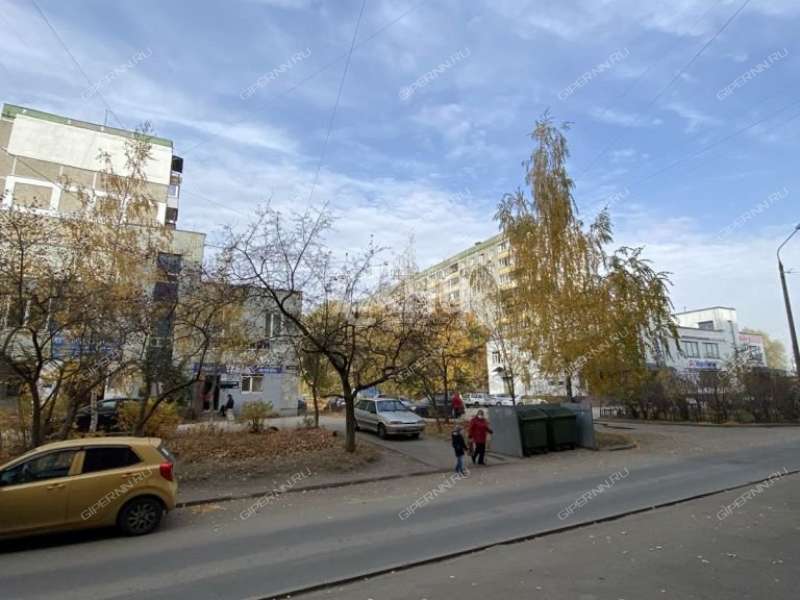 трёхкомнатная квартира на Космической улице дом 56