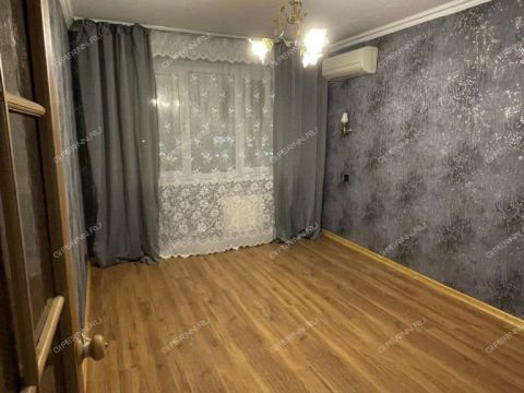 3-komnatnaya-ul-sergeya-akimova-d-23 фото