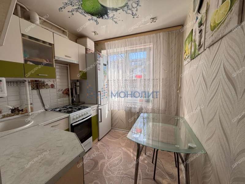 трёхкомнатная квартира на улице Бурденко дом 17