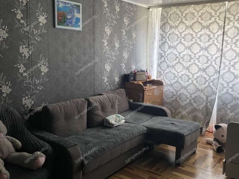 трёхкомнатная квартира в Центральном микрорайоне дом 4 город Выкса