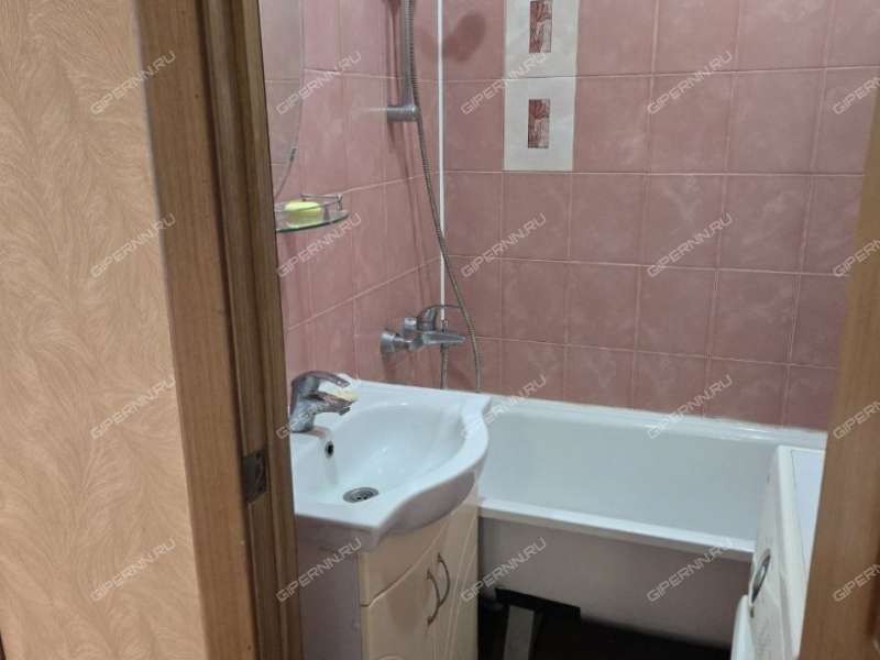 двухкомнатная квартира на улице Пермякова дом 20