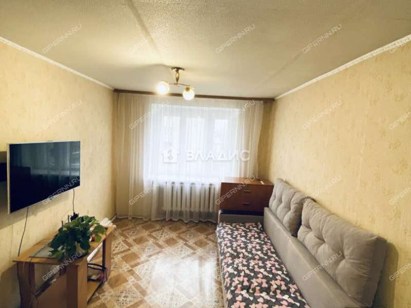 комната в доме 5 на улице Юлиуса Фучика