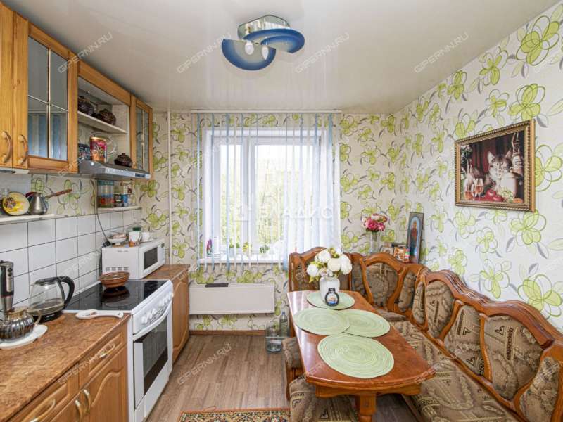 трёхкомнатная квартира в Камчатском переулке дом 15