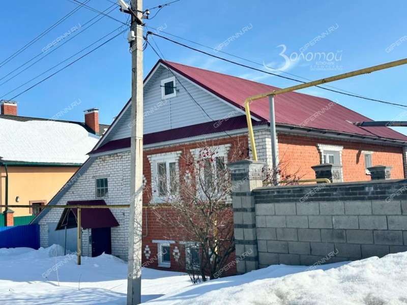 дом на  деревня Ройка