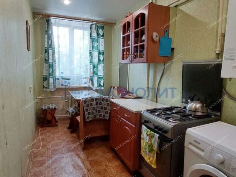 трёхкомнатная квартира на улице 50-летия Победы дом 32